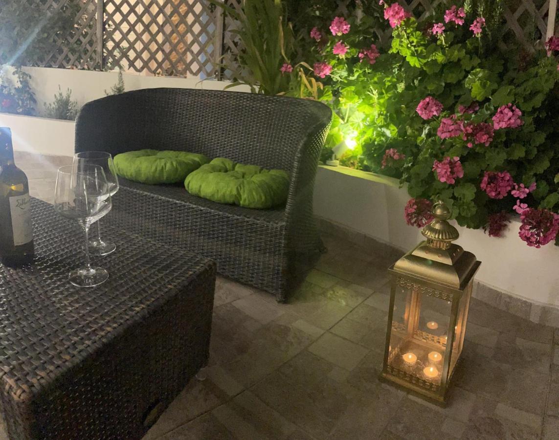 Naelia Villa Pastida Bagian luar foto